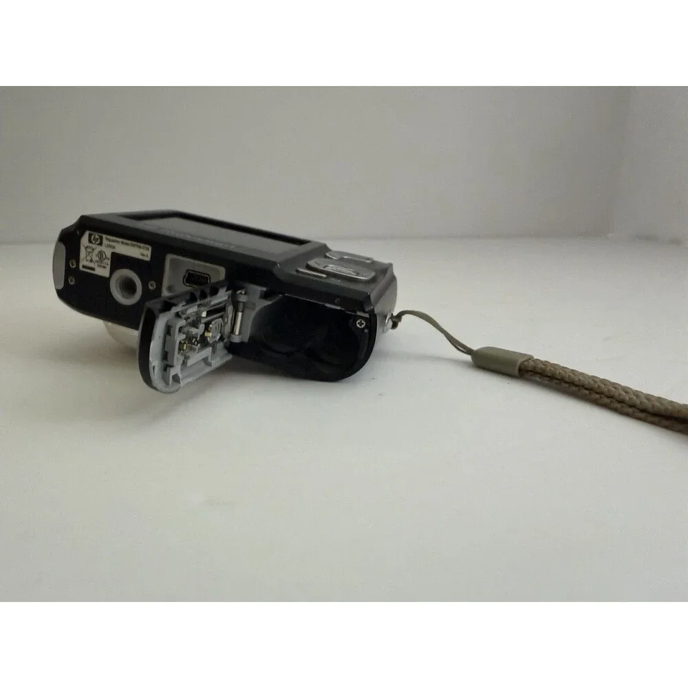HP Photosmart M447 5.0 MP Digital Camera Black - Tested
